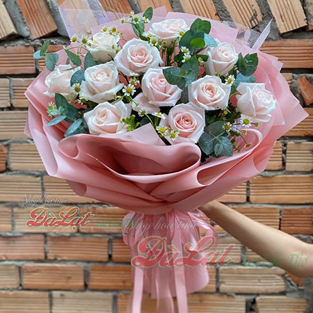 Bó hồng kem Thanh Khiết
