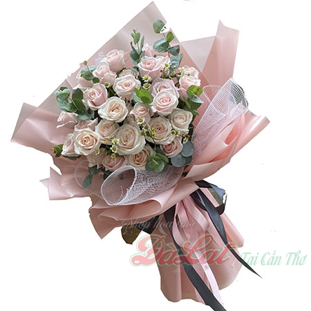 Bó hồng phấn Nắng Sớm