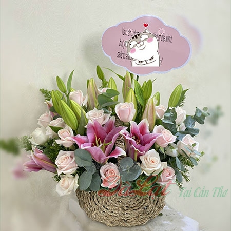 Giỏ ly hồng Gió Thu
